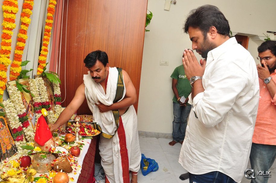 Nara-Rohith-Savithri-Movie-Opening